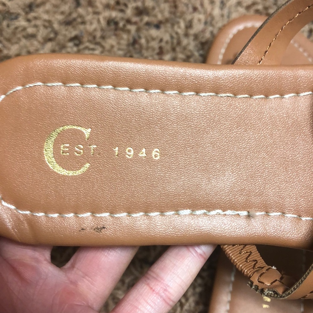 Tan sandals - Picture 2 of 5